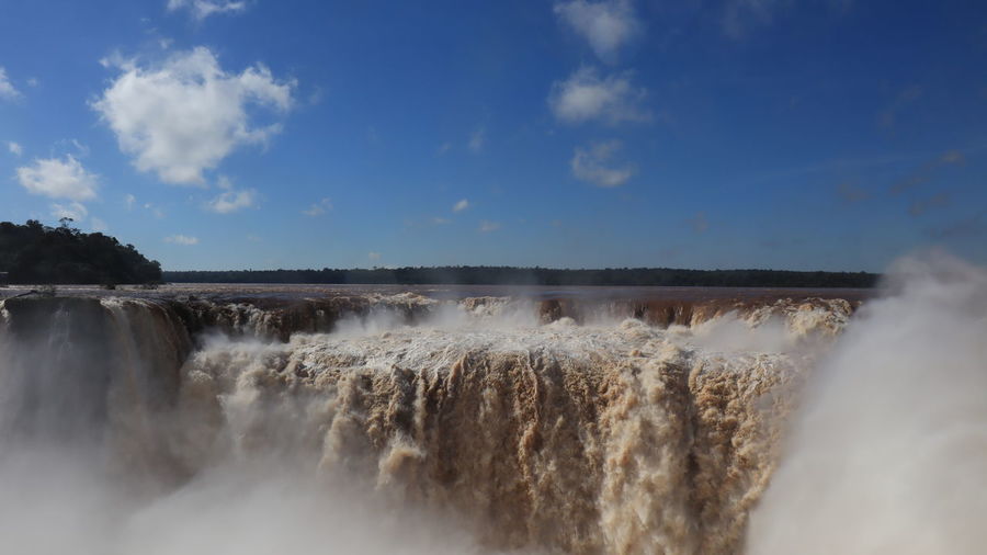 Iguazu waterfalls, devils gorge