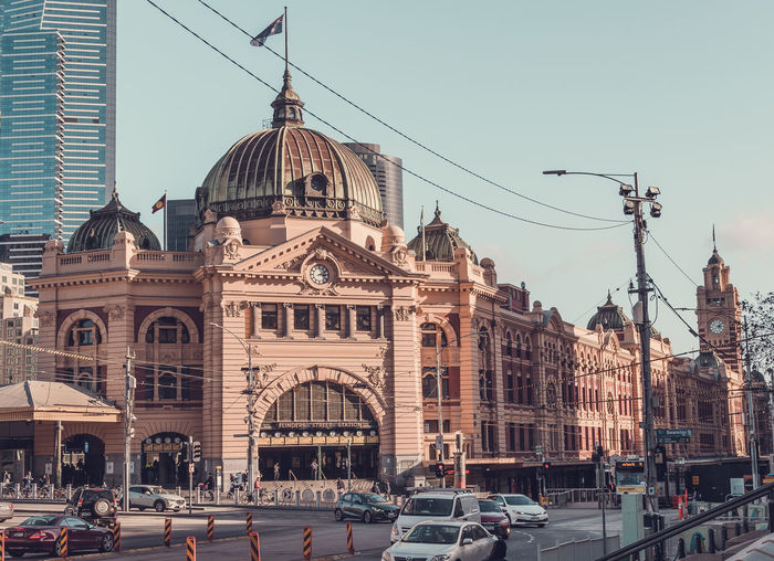 Flinders street station