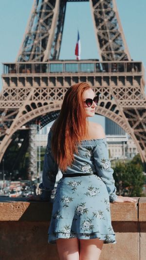 Young woman looking on paris