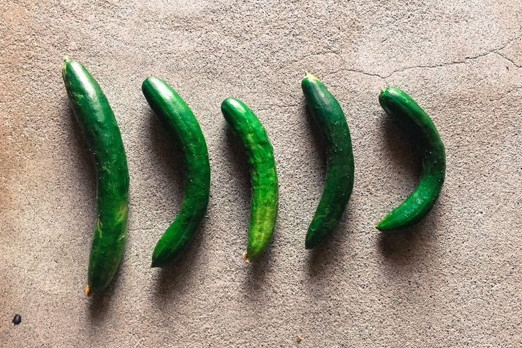 Close-up of green chili peppers