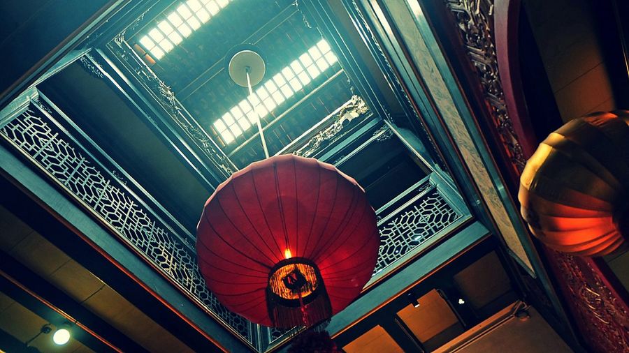 Low angle view of ceiling