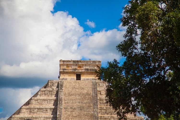 Low angle view of historical building against sky in mexico 
