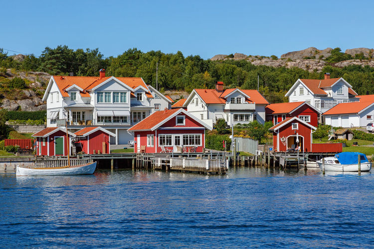 Summer houses in the swedish archipelago