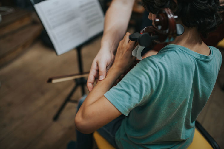 Learning Music Music Academy Teaching Cello Child Correct Holding music brings us together Music Class Music Is My Life Music School Musical Musical Equipment Musical Instrument Musical Instrument String Musical Instruments Musicians Occupation Posture Sitting Teacher 17.62°