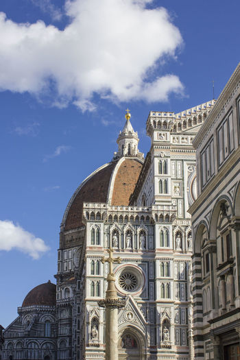 Architectural detail of florence duomo cathedral and its baptistery