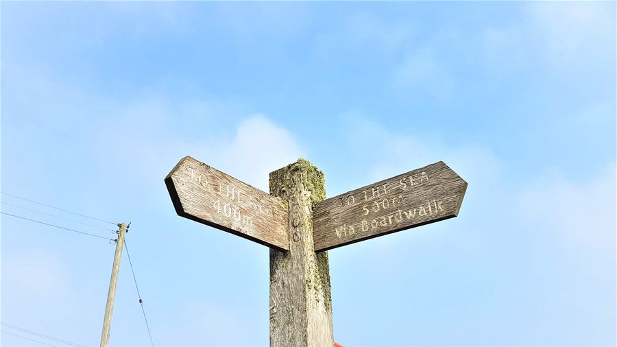 Sign post at dungeness uk 2019