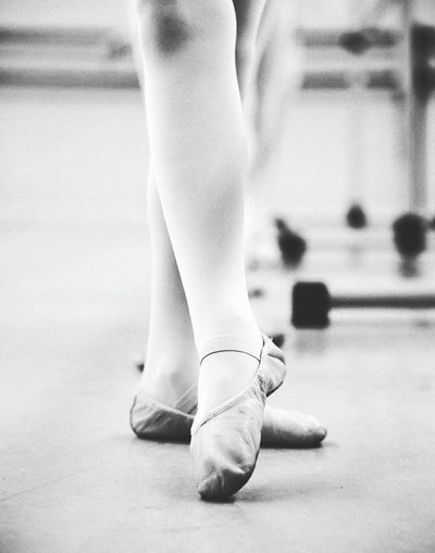 Low section of ballet dancer
