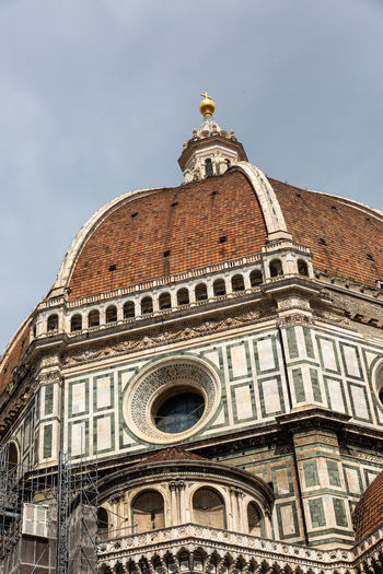 Low angle view of florence cathedral against sky