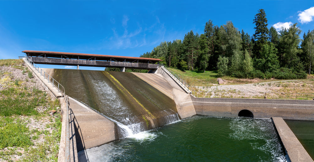 View of dam against sky