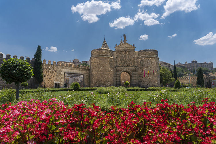 Puerta de bisagra or alfonso vi gate in city of toledo, spain