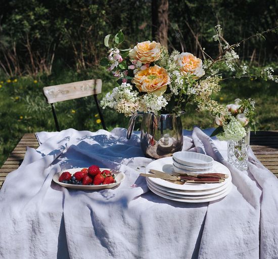 Close-up of flowers in vase on table