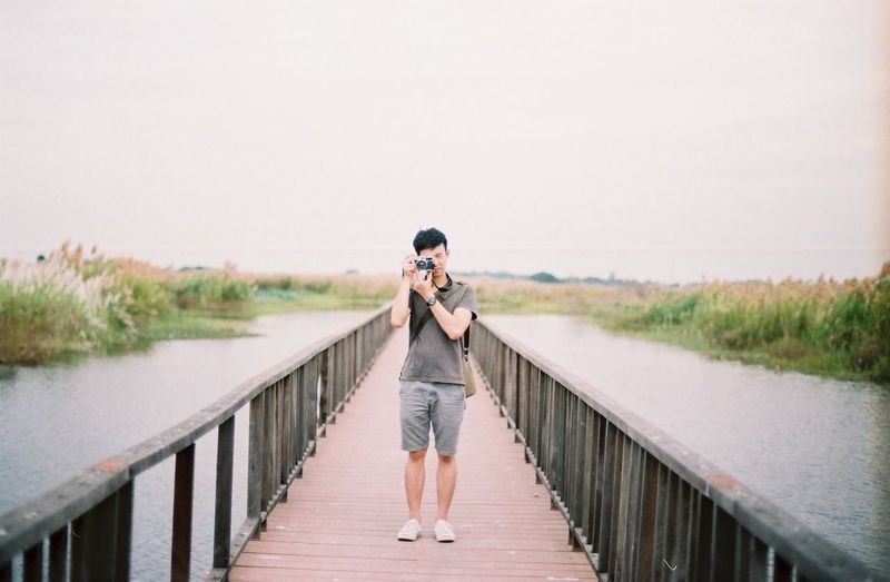 Footbridge pictures | Curated Photography on EyeEm