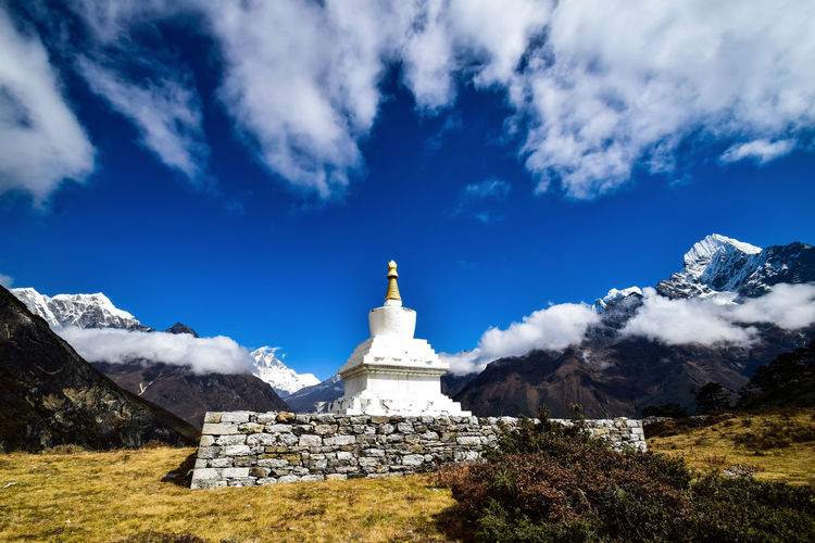 Chorten with ama dablam in the background