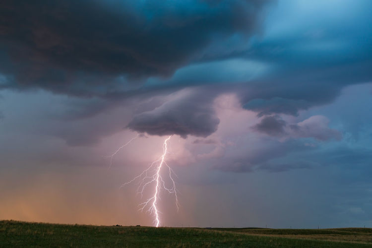 Powerful lightning bolt from a thunderstorm near springview, nebraska.