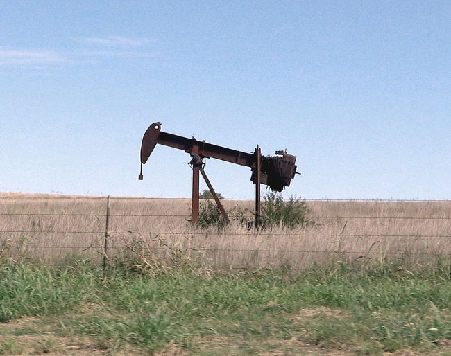 Oil pump jack