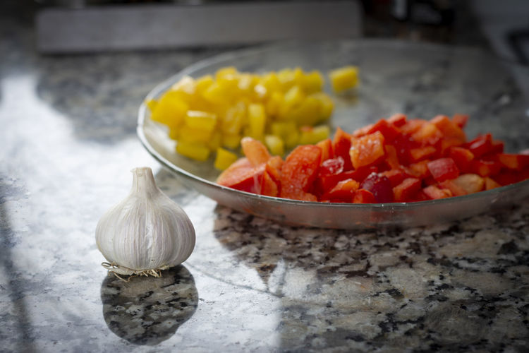 Garlic, vegetables and other ready-to-cook ingredients
