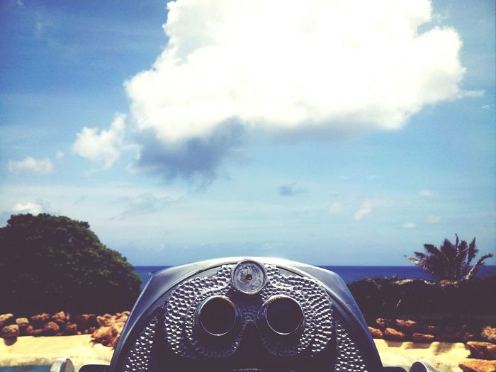 Coin-operated binoculars and cloud