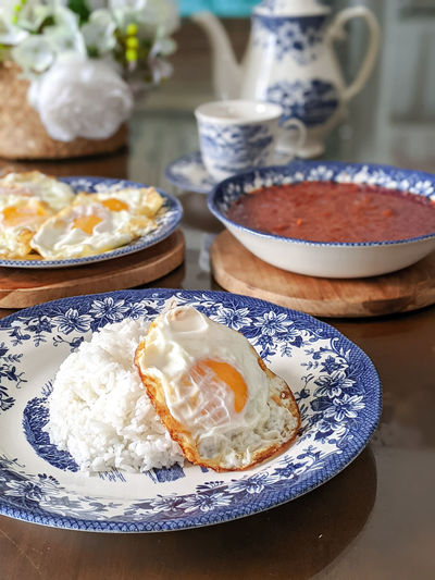 Rice coconut milk, nasi lemak with sunny side up egg