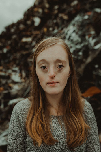 Beautiful Woman Close-up Day Focus On Foreground Front View Looking At Camera Nature One Person Outdoors People Portrait Real People Young Adult Young Women