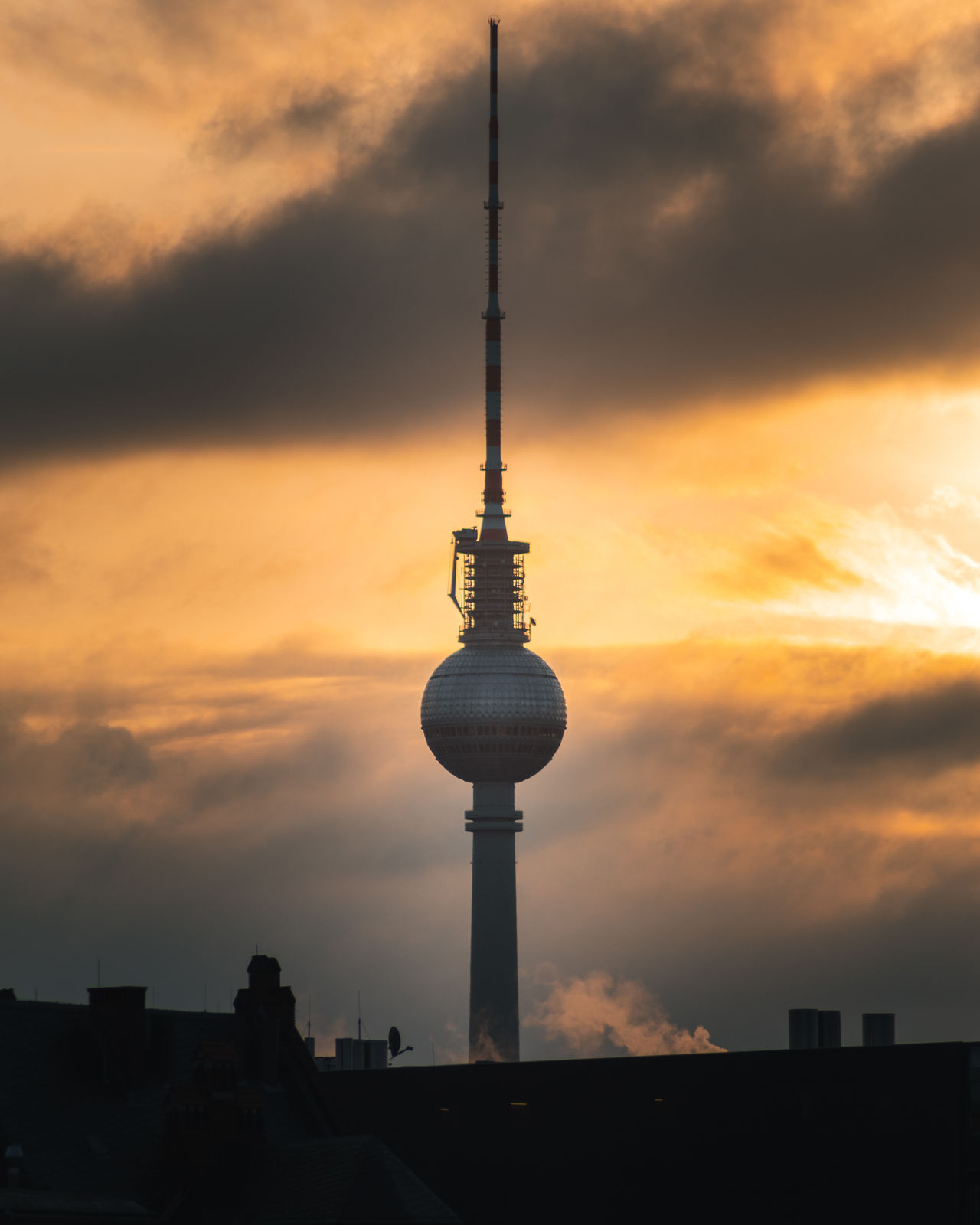 50 Alexanderplatz Haus Des Reisens Stock Pictures Hd
