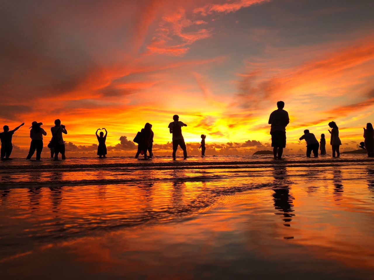 Tanjung Aru Beach, Sabah: How To Reach, Best Time & Tips