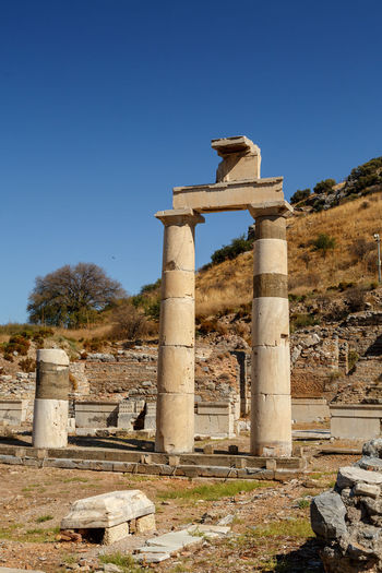  temple ruins in ephesus