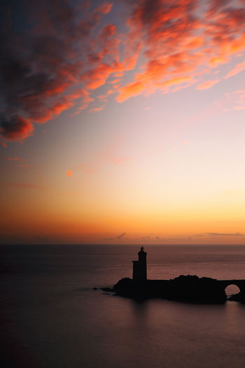 Petit minou lighthouse, brittany-france