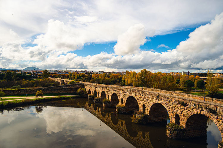 Spanish bridge