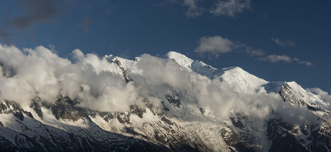 Panoramic o les aiguilles de chamonix and the mont blanc, 4808 meters